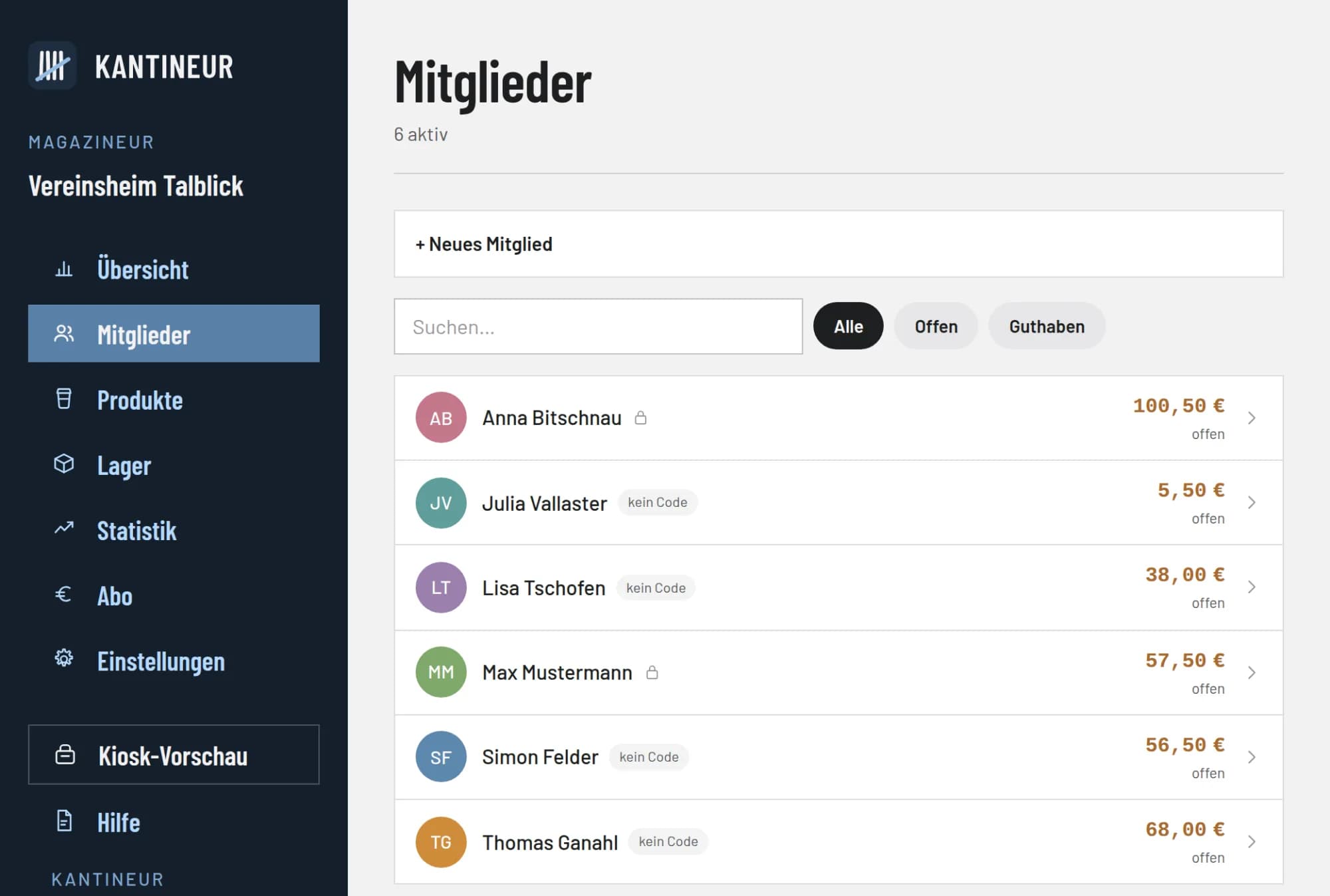 Mitgliederliste mit offenen Beträgen und Kassierknopf
